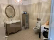 Apartament de 6 camere, 240mp, 2 parcari subterane, zona Lid