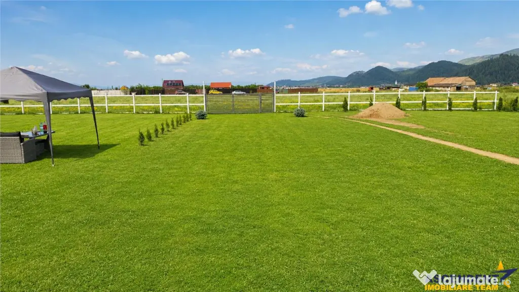 Teren 1.640 mp cu cabana moderna, foisor, gratar, atmosfera - Brasov (Brasov)