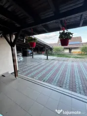 Casă individuală superbă pe un singur nivel-Sâncraiu de 
