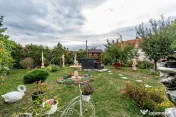 ???? Mai mult decât o casă: libertatea de a trăi aproape de natură 