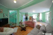 Casă în Stil Canadian, 6 camere, teren 795 mp, Sântandrei, de vânzare 