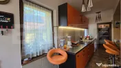 Casa 6 camere, 375 mp, Teren 2200 mp - Tatarasti 