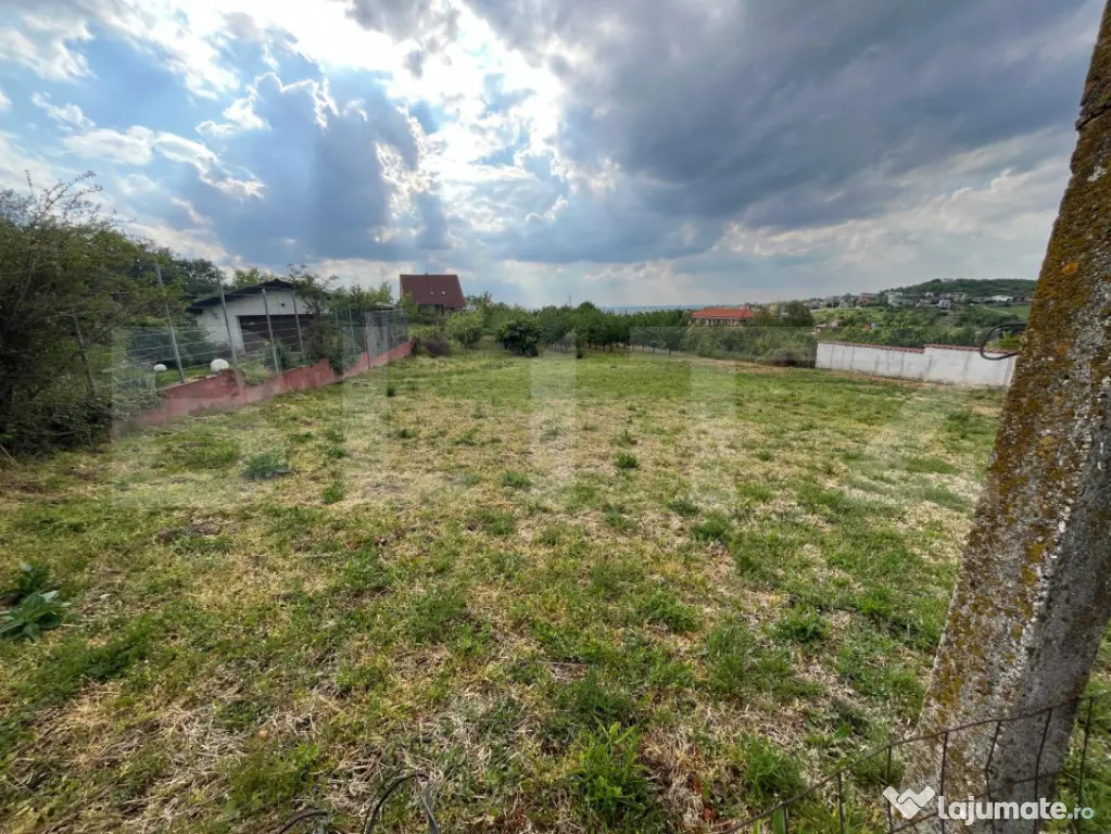 Teren intravilan, 2063 mp, zona Renasterii - Oradea (Bihor)