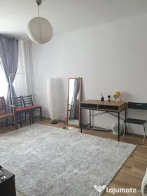 Apartament 3 camere decomandat renovat,Zona Turda,Sect.1,Bucuresti