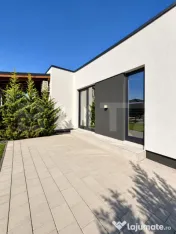 Casă modernă pe parter | 81 mp utili | 300 mp teren | Dumb 