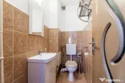 Apartament 3 camere, etaj 1, zona Băncilor / Podgoria 