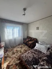 Apartament cu 3 camere, 66 mp, decomandat, zona Zamca 