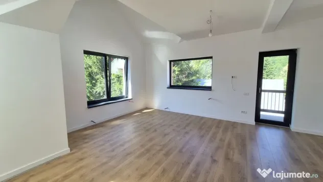 Apartament cu 4 camere 125 mp (4 garsoniere) la cheie + 60 mp pod - Busteni - Busteni (Prahova)