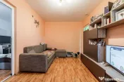 ???? 3 camere, etajul 1 – Aleea Amara, Vlaicu 