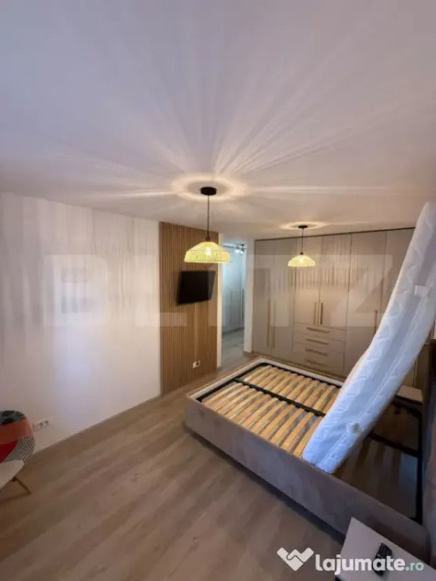 Apartament premium cu 3 camere, terasă 25 mp și parcare U - Brasov (Brasov)