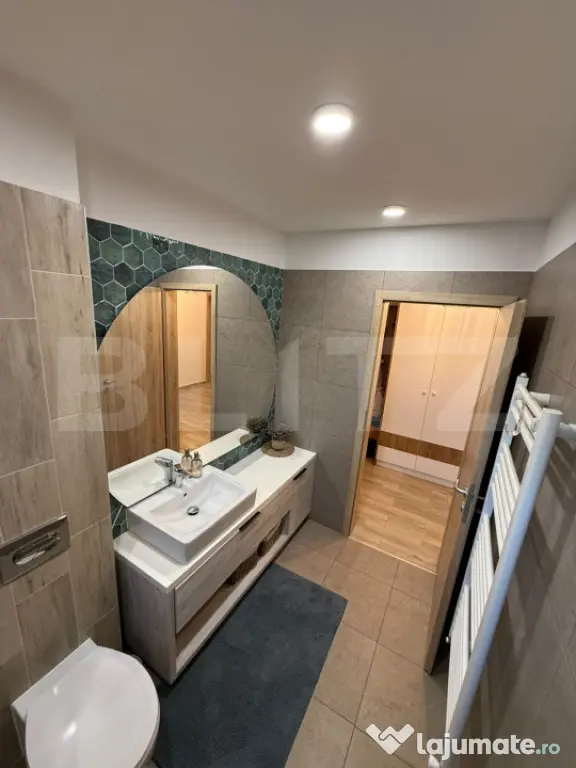 Apartament premium cu 3 camere, terasă 25 mp și parcare U - Brasov (Brasov)