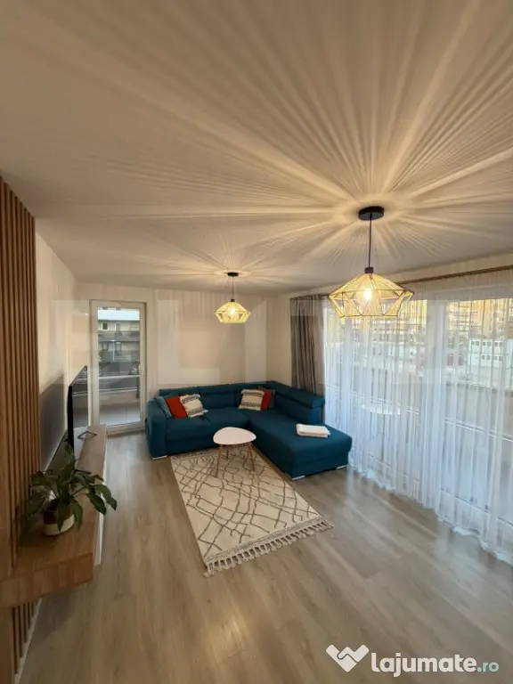 Apartament premium cu 3 camere, terasă 25 mp și parcare U - Brasov (Brasov)