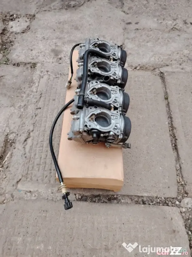 CARBURATOARE honda cbr 600 F - Targu Ocna (Bacau)