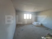 Casă cu beci si etaj, teren aferent de 16000 mp, situată