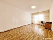 Apartament 3 camere la super pret