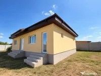 Casa parter, suprafata construita 128 mp, 450 mp teren, Malu