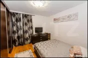 Vânzare Apartament 3 camere, decomandat, complet mobilat ș 