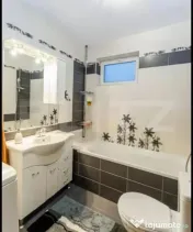 Vânzare Apartament 3 camere, decomandat, complet mobilat ș 
