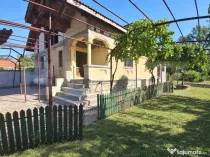 Casa 4 camere, 150 mp, teren 1470 mp, zona Ursati