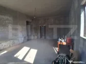 Casă 4 camere, cu teren 1470 mp, în Ursați