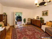 Casa cu farmec si potential, 4 camere, terasa, gradina priva 