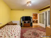 Casa cu farmec si potential, 4 camere, terasa, gradina priva 