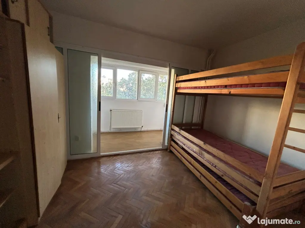 Duplex 3 camere Calarasilor - Etaj 2 si 3, suprafata totala - Braila (Braila)