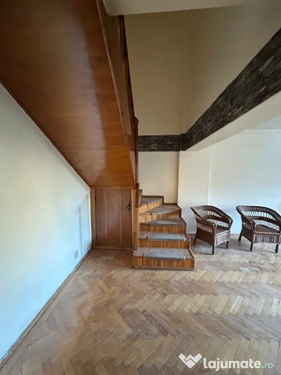 Duplex 3 camere Calarasilor - Etaj 2 si 3, suprafata totala - Braila (Braila)