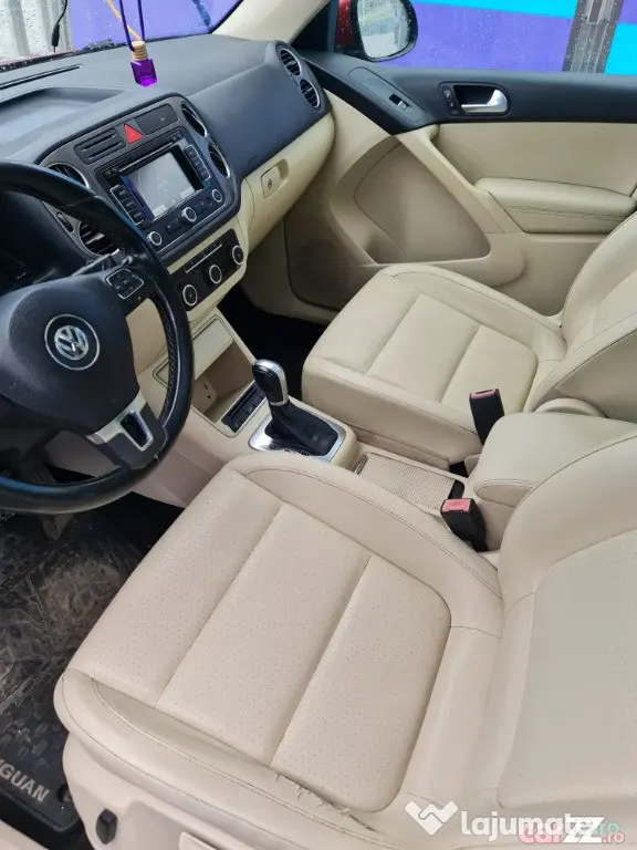 Vw Tiguan 2012 Benzina euro5,Automat!Full!Piele crem! - Iasi (Iasi)