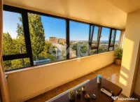 De vânzare, apartament 2 camere, 60 m2, zona Centrala Const 