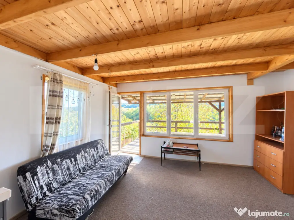 Cabana de vânzare în Aiudul de Sus- 1400 mp teren - Aiudul De Sus (Alba)