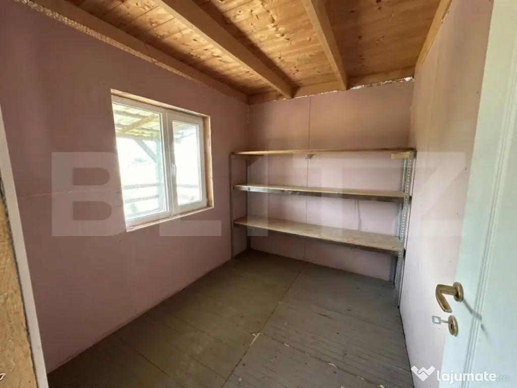 Cabana de vânzare în Aiudul de Sus- 1400 mp teren - Aiudul De Sus (Alba)