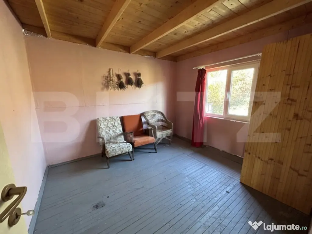 Cabana de vânzare în Aiudul de Sus- 1400 mp teren - Aiudul De Sus (Alba)