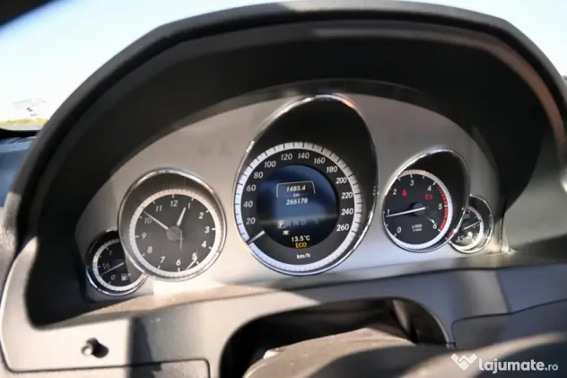 Mercedes-Benz E 220 CDI Cabriolet 2013, automat, 266.178 km