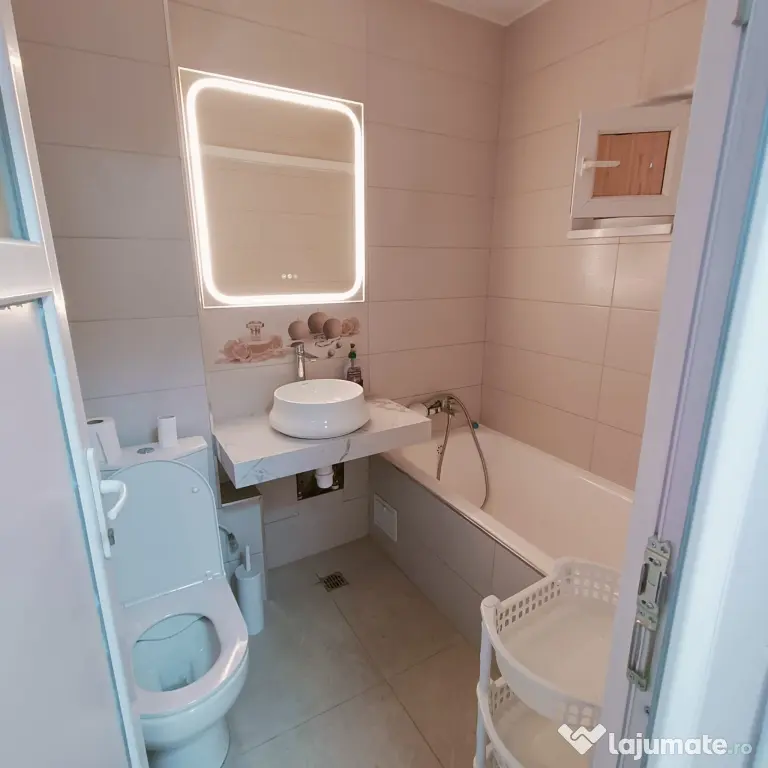 Pers. fizica vand apartament 2 camere, Vedere Cismigiu, pretabil Regim Hotelier