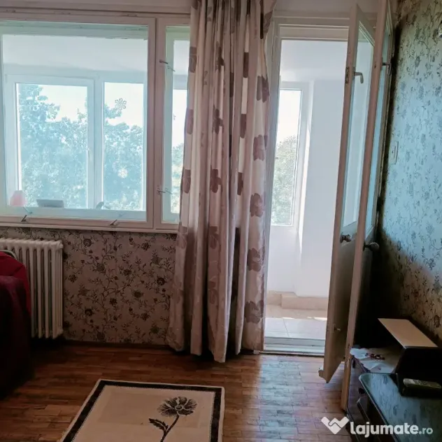 Pers. fizica vand apartament 2 camere, Vedere Cismigiu, pretabil Regim Hotelier