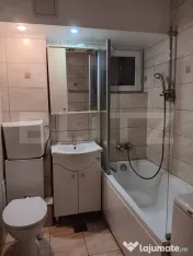 Apartament 3 camere, 63 mp. etaj intermediar, Zorilor 