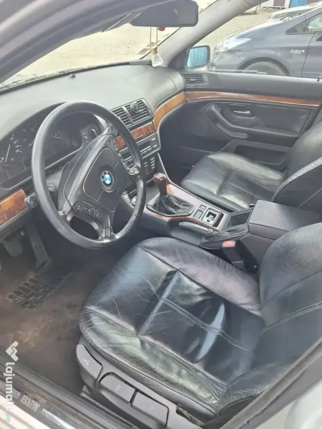 Bmw e39 seria 5 an 2001