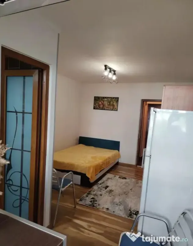 250 euro! Garsoniera, et 2 Galata - Iasi (Iasi)