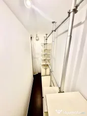 2 camere Mall Vitan decomandat, et. 2, an 1992, 60 mp