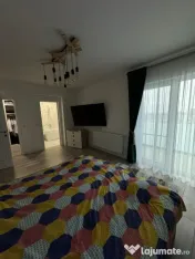 Apartament 3 camere bloc nou et 8 