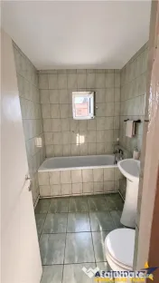 3 camere decomandat, 68 mp, 2 bai, Strada Unirii Covasna, id 