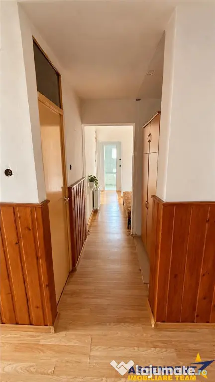 3 camere decomandat, 68 mp, 2 bai, Strada Unirii Covasna, id - Covasna (Covasna)