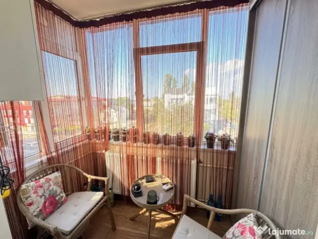 Apartament 2 camere decomandat, 2 balcoane, centrală pe gaz - Constanta (Constanta)
