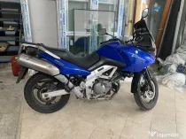 Motocicleta Suzuki wostrom 650