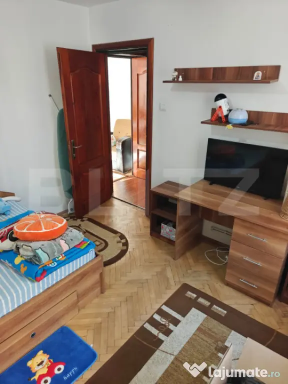 Apartament 3 camere | 57 mp | Renovat | Mobilat si utilat | - Pitesti (Arges)