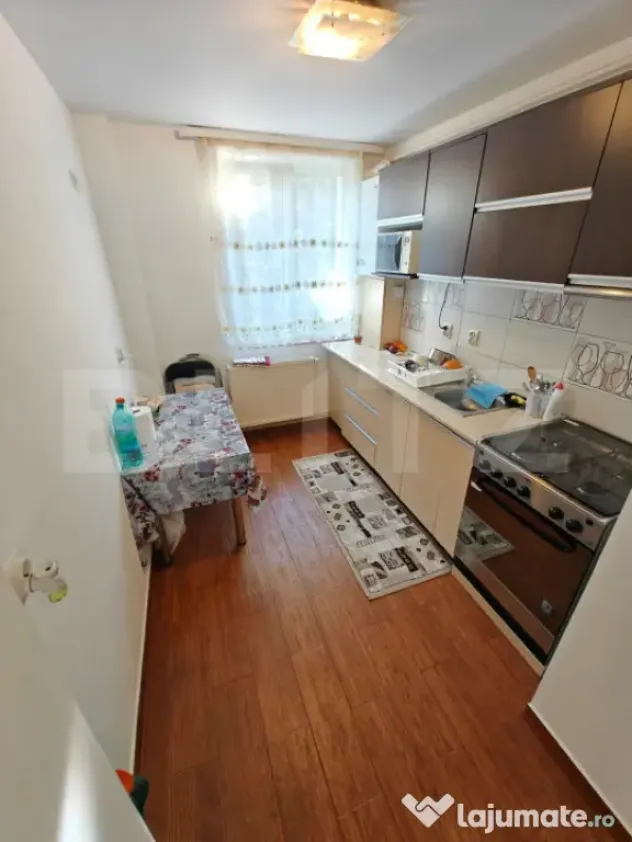 Apartament 3 camere | 57 mp | Renovat | Mobilat si utilat | - Pitesti (Arges)