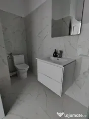 Inchiriere Apartament 2 camere semidecomandat, 45 mp, Eroilor 