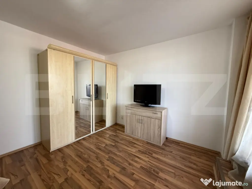 Apartament de inchiriat - Penthouse - 3 camere - Zona Tudor - Targu Mures (Mures)