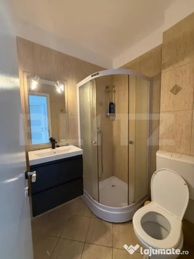 Apartament de inchiriat - Penthouse - 3 camere - Zona Tudor - Targu Mures (Mures)